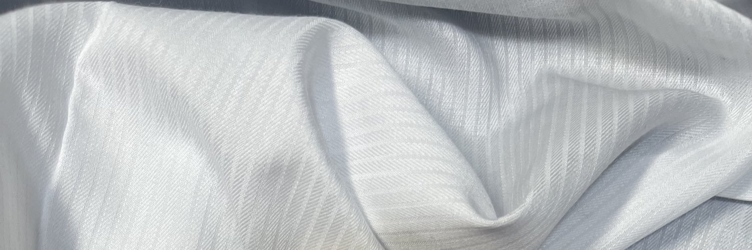 那. banner