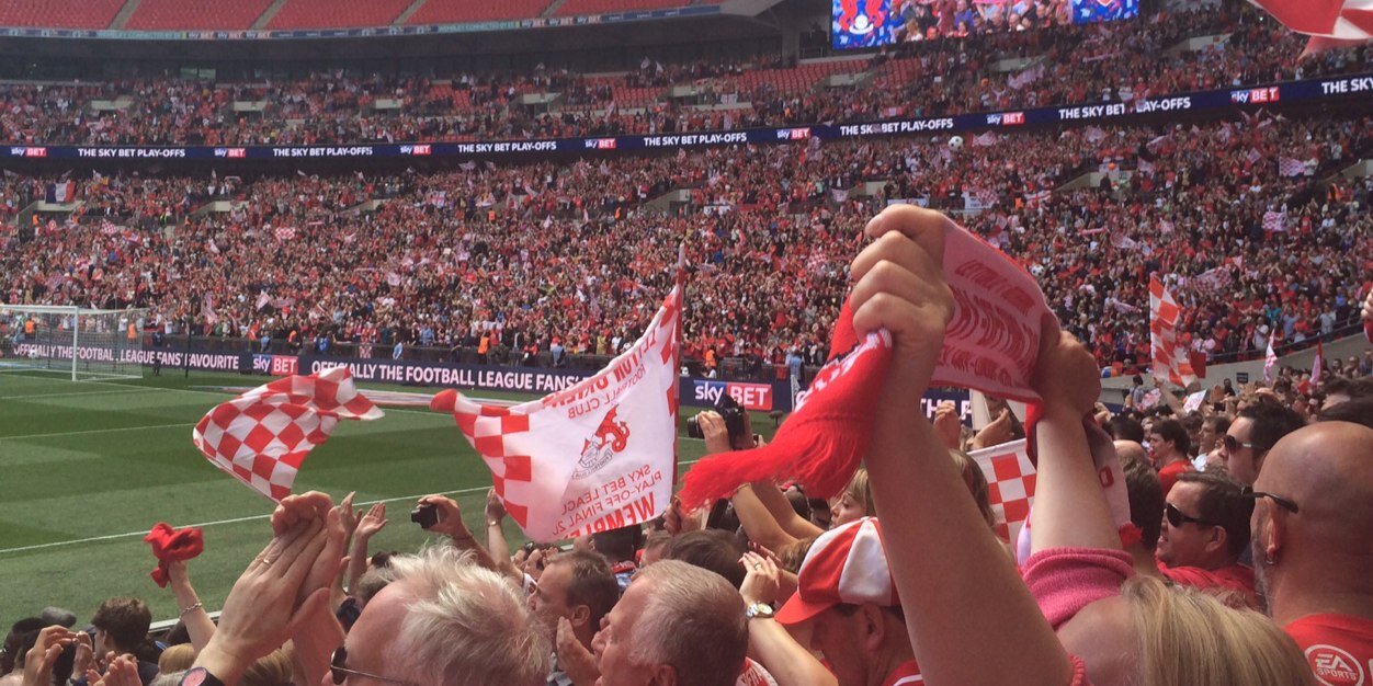 Phil Laing banner