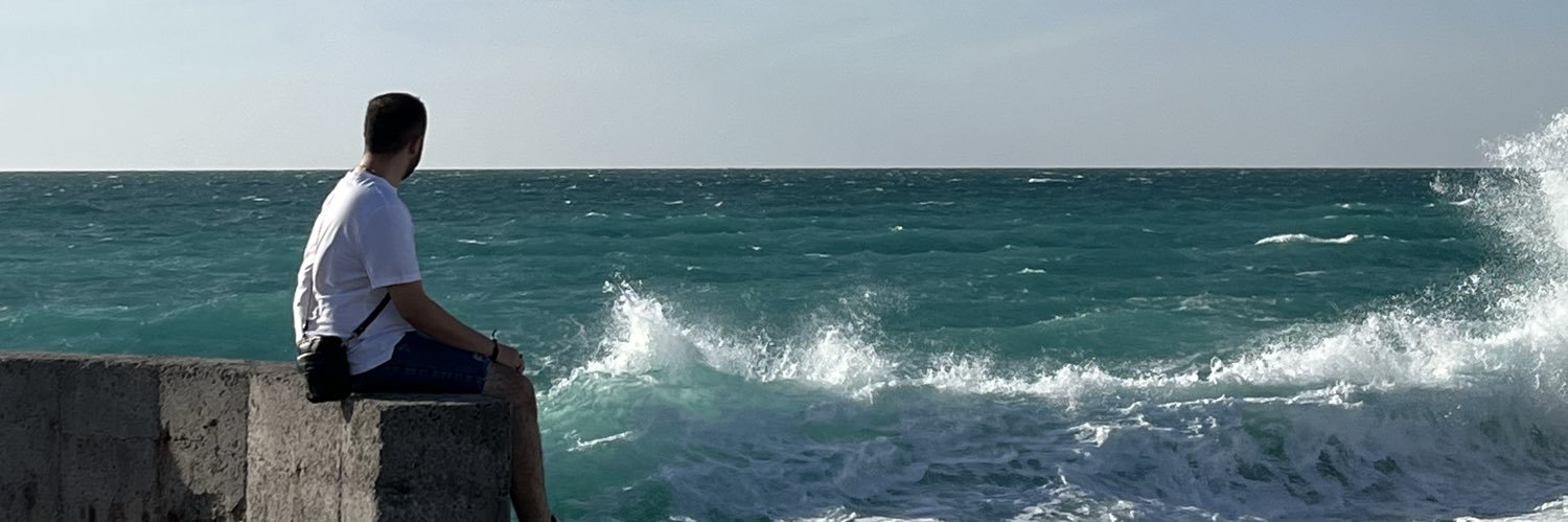 amirpff's profile banner image
