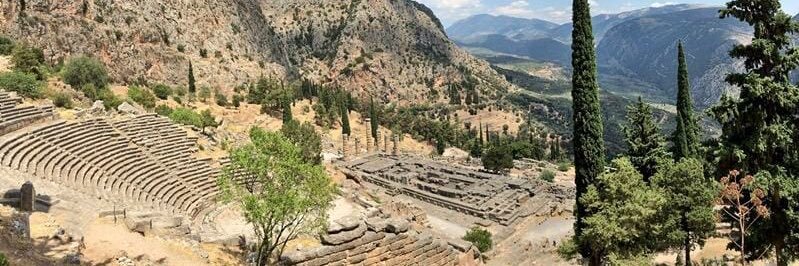 Entais Athinais banner