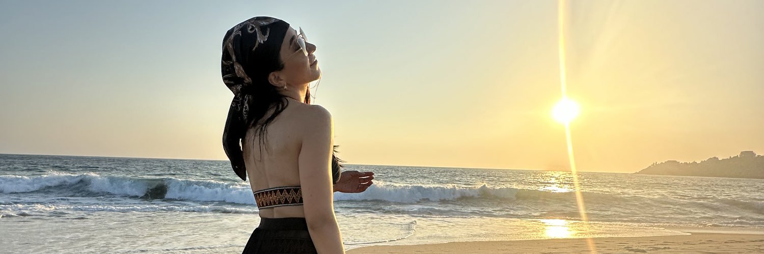 L 🖤 banner