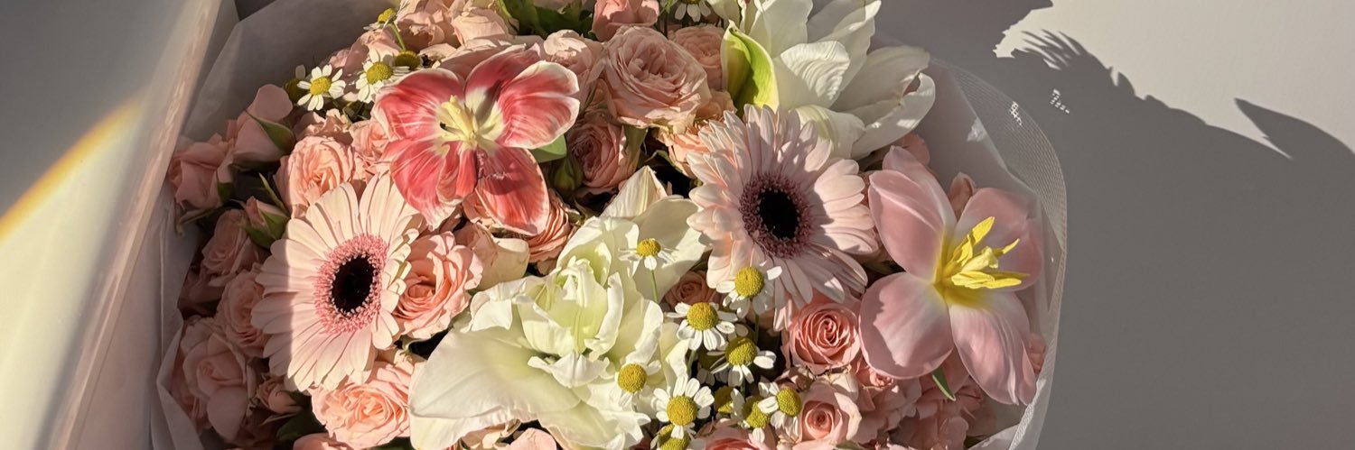 iuxi6_'s profile banner image
