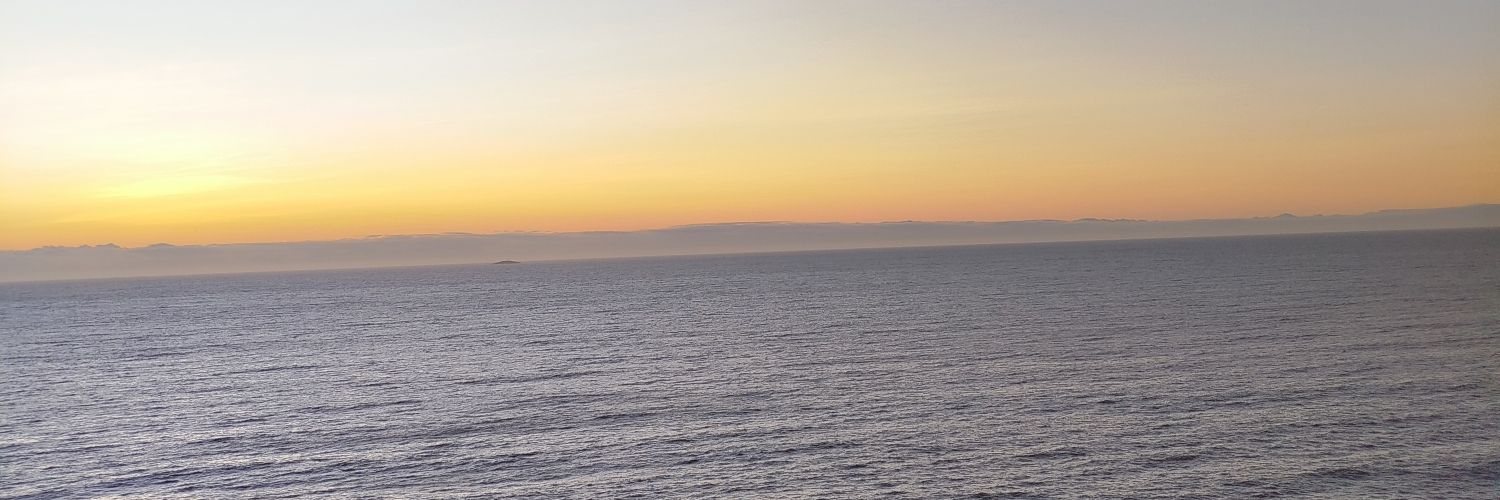 _crlhamanda's profile banner image