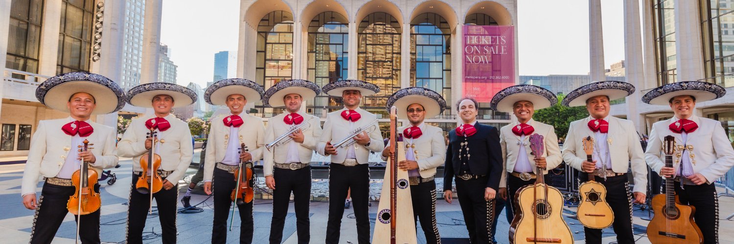 RealDeMexico's profile banner image