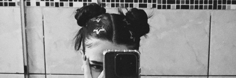 alinecrvl_'s profile banner image