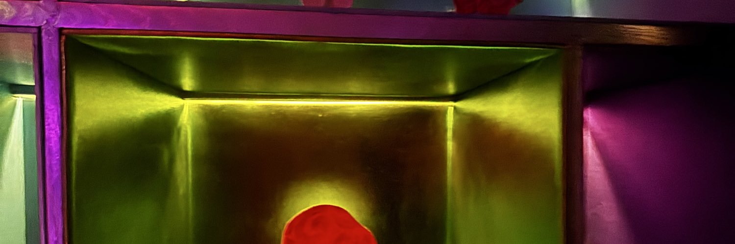 Diamonds banner