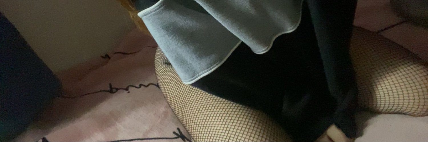 ella banner