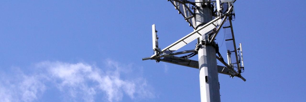 Wireless Week banner