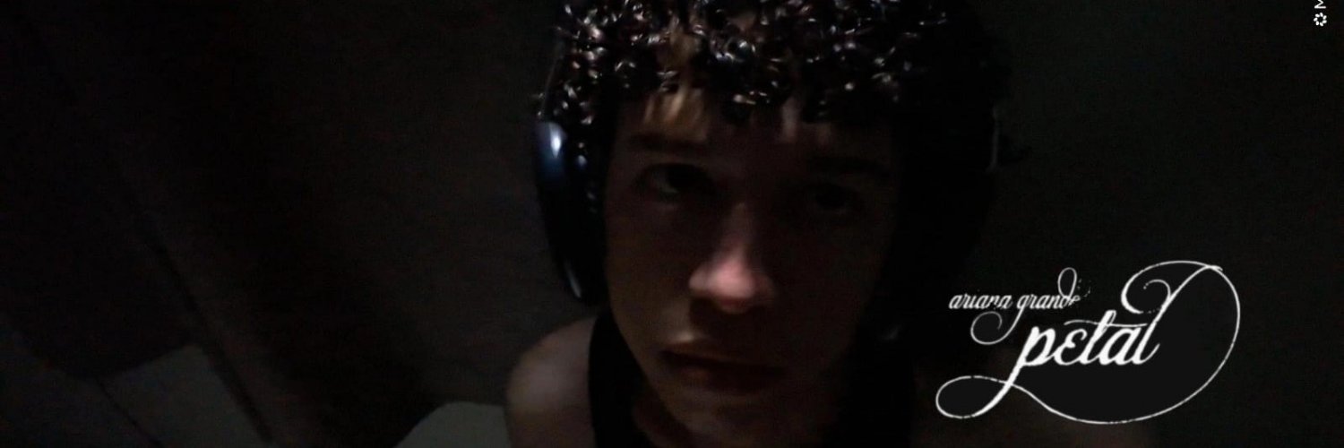 binhorxx's profile banner image