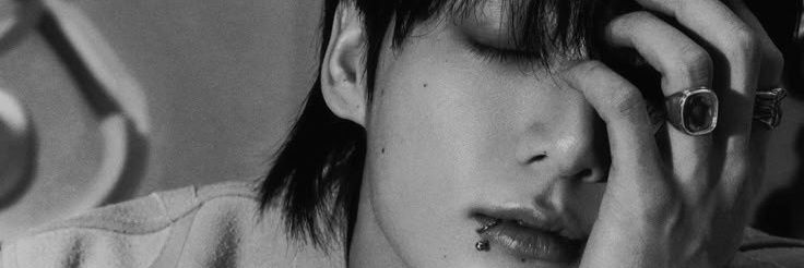 Izen. banner