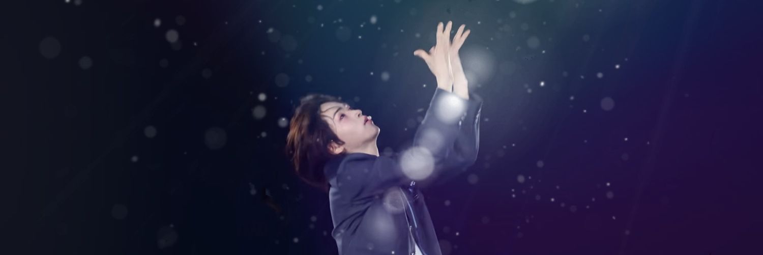 𝑴 banner