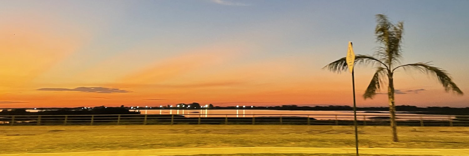 ValeAyalaG's profile banner image