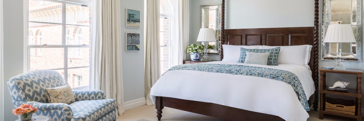 Hotel Casa del Mar banner