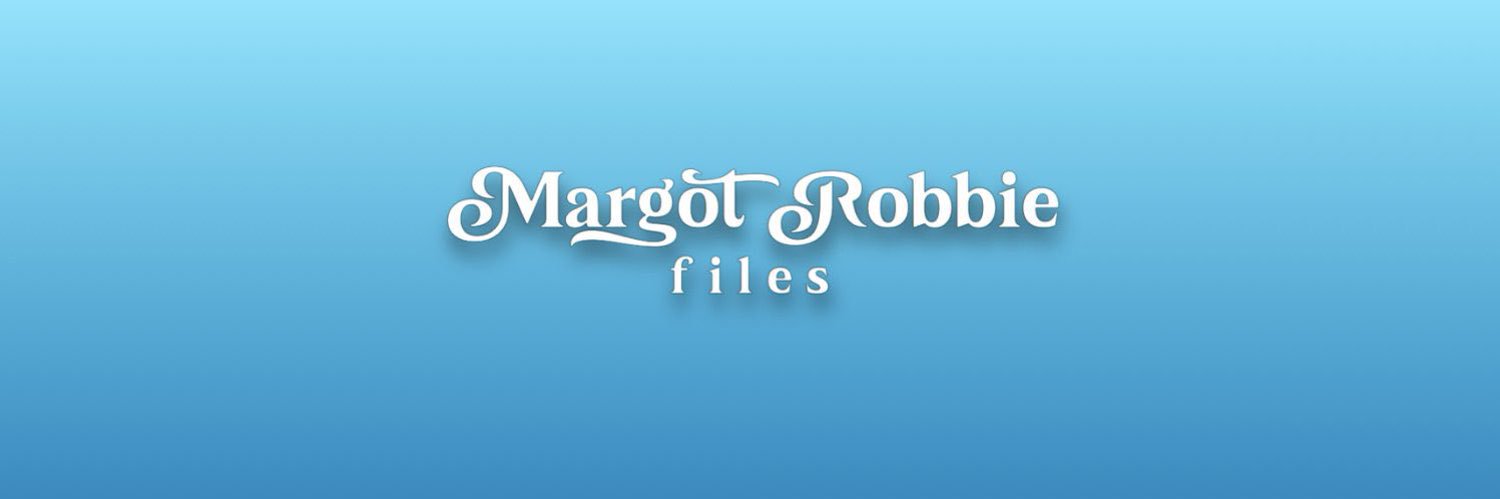 Kellymargothall's profile banner image