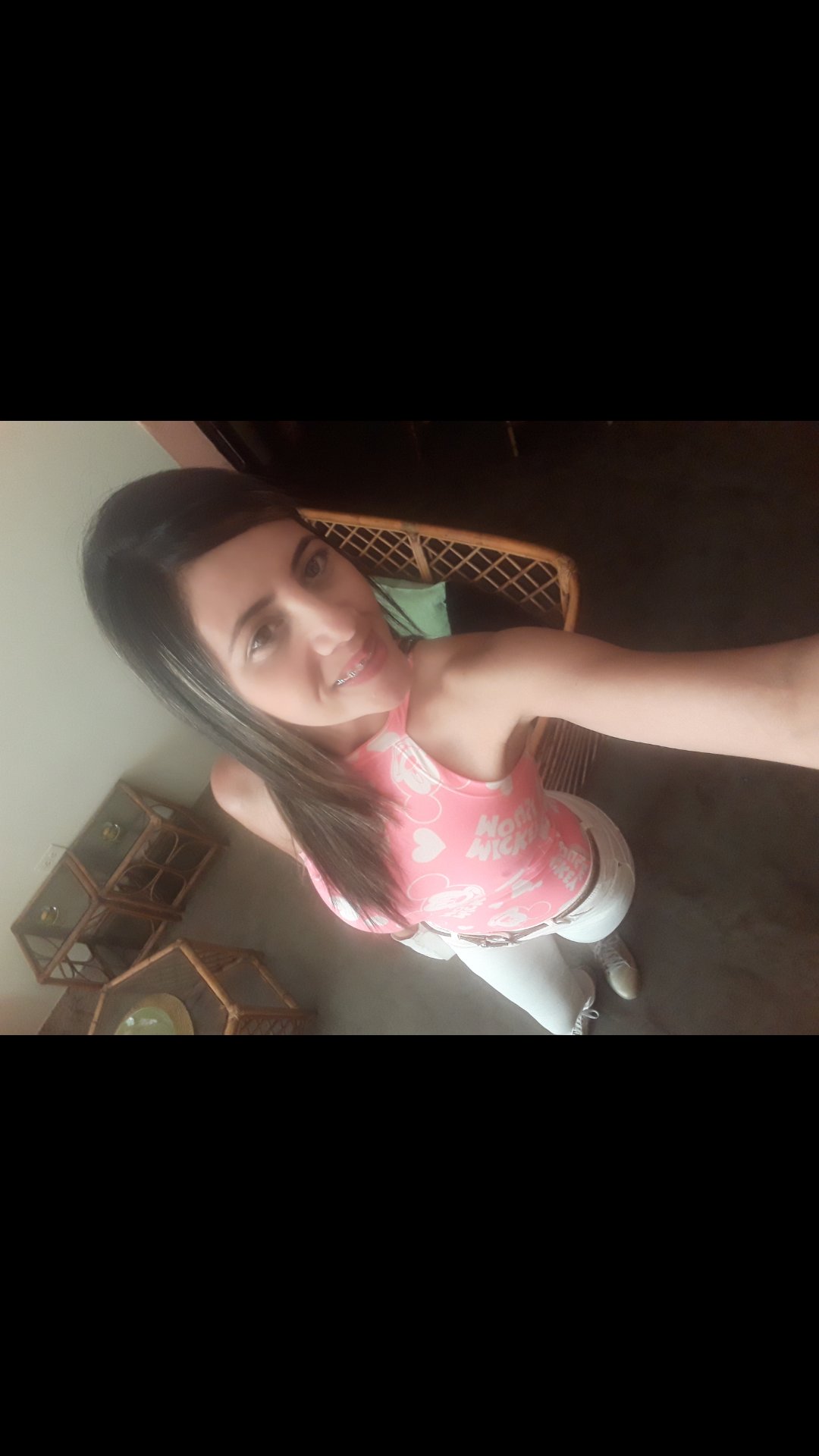 karinakampos's profile banner image