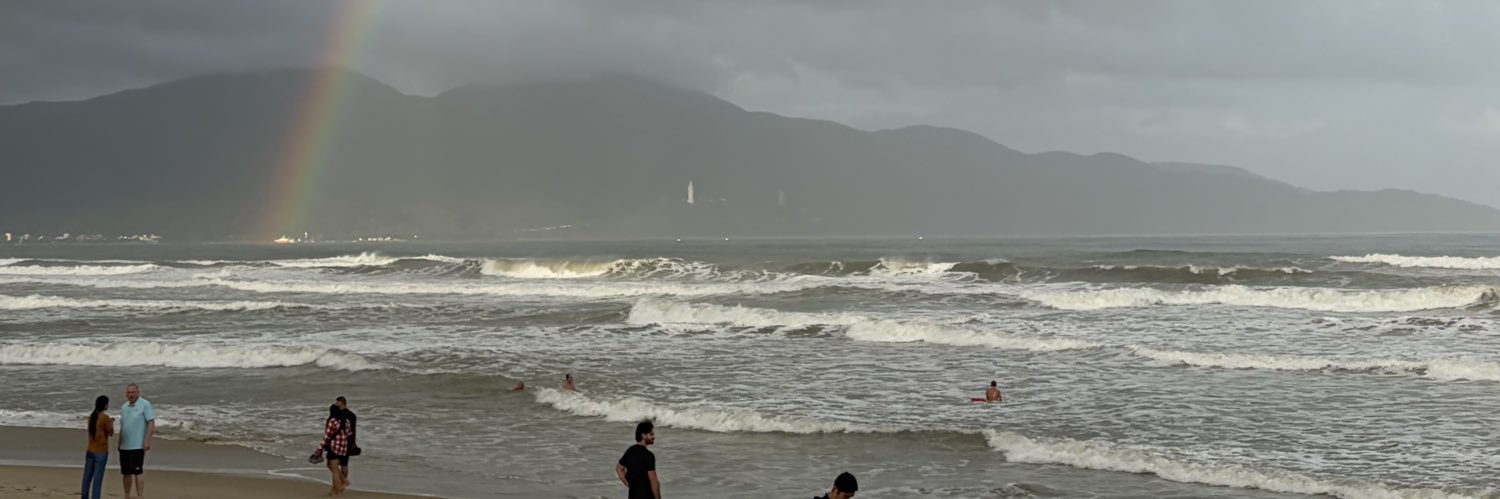 えみりー🇩🇪 banner