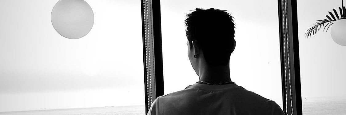 eundhzm_'s profile banner image