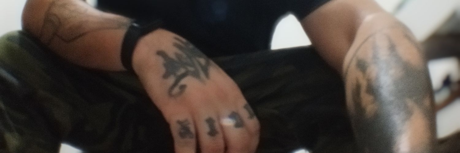 f______713's profile banner image