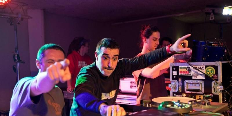coucibass's profile banner image