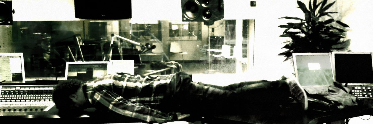 ThuisinGld's profile banner image