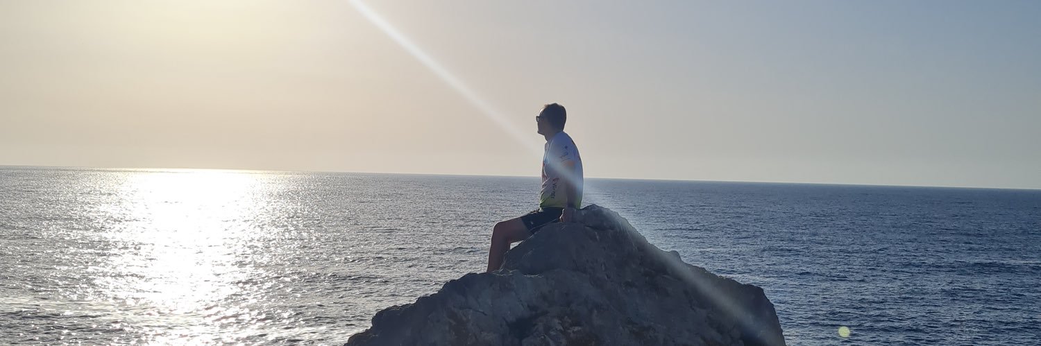 staannoe's profile banner image