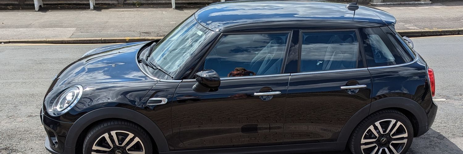 Reddavemac's profile banner image