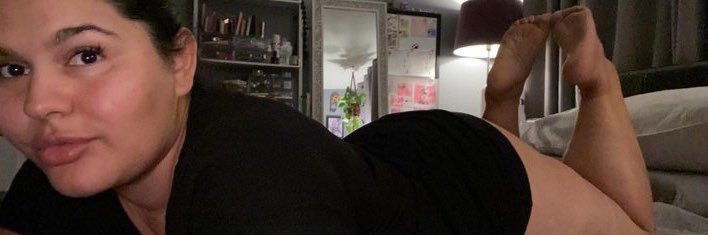 alen Chloe banner