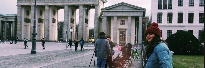 JuliaCLopez's profile banner image
