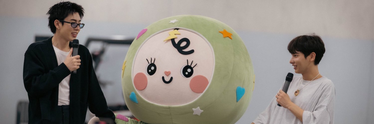 isamicy's profile banner image