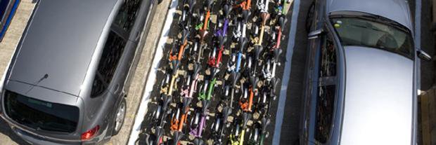 Goth on a Brompton @gothonabrompton@mastodon.green banner