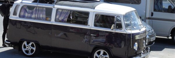 SurfbusUK Profile Banner