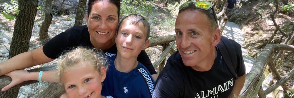 HAYLEY WARDLE 💙 banner