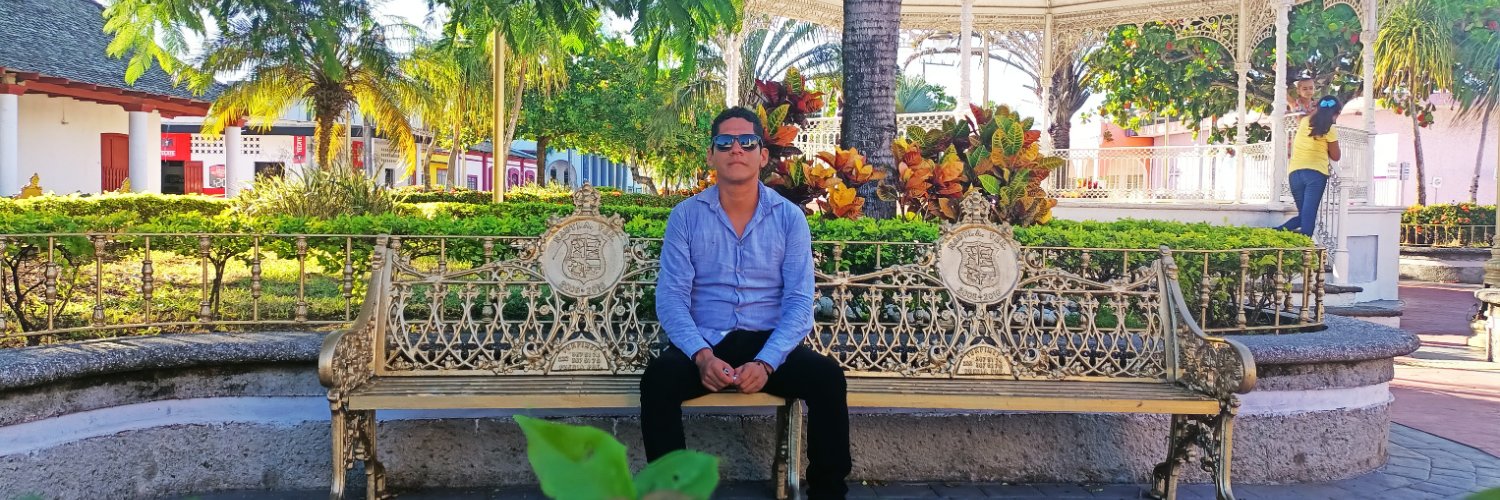 FernandoTorroja's profile banner image