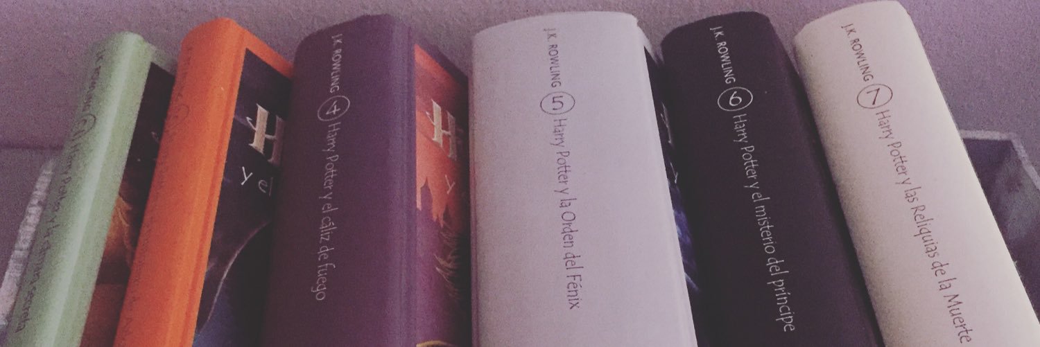 karla_matus's profile banner image