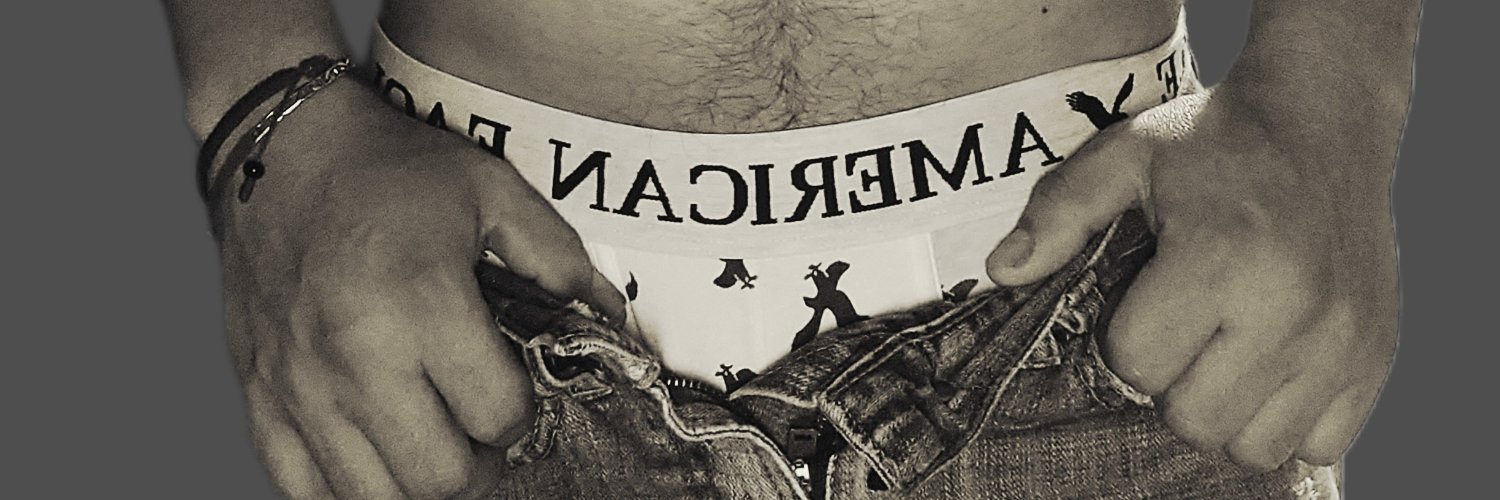 aleckLCm's profile banner image