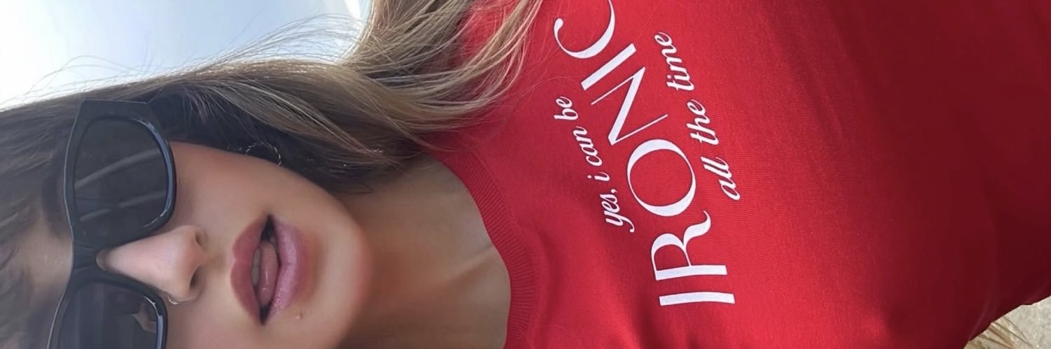carolcaless's profile banner image