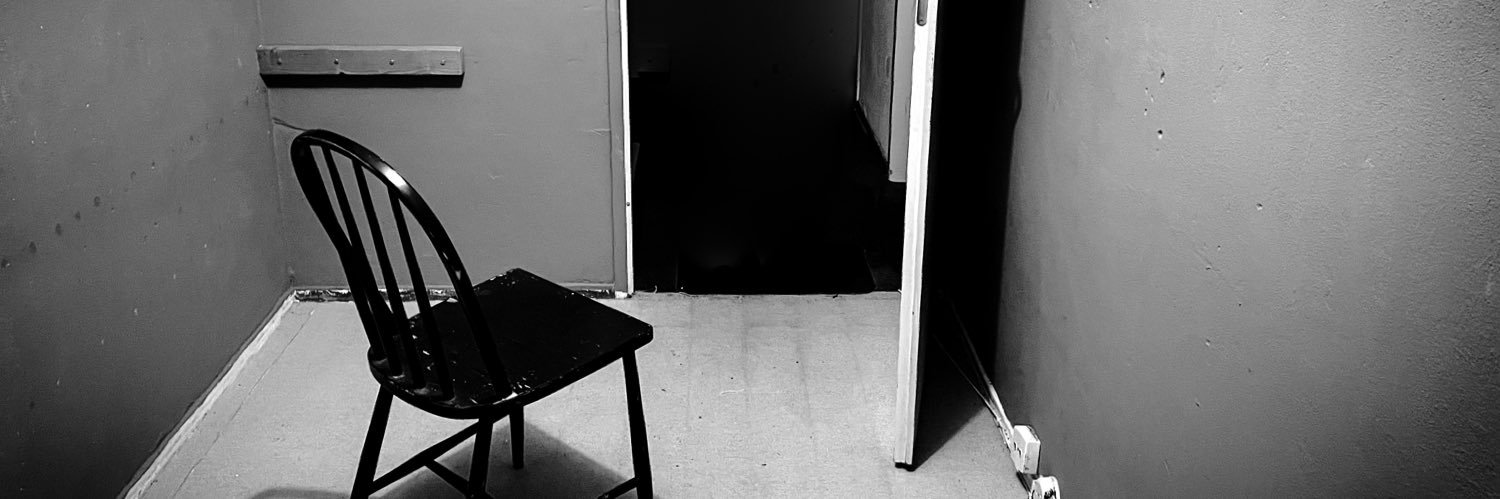 debutler's profile banner image