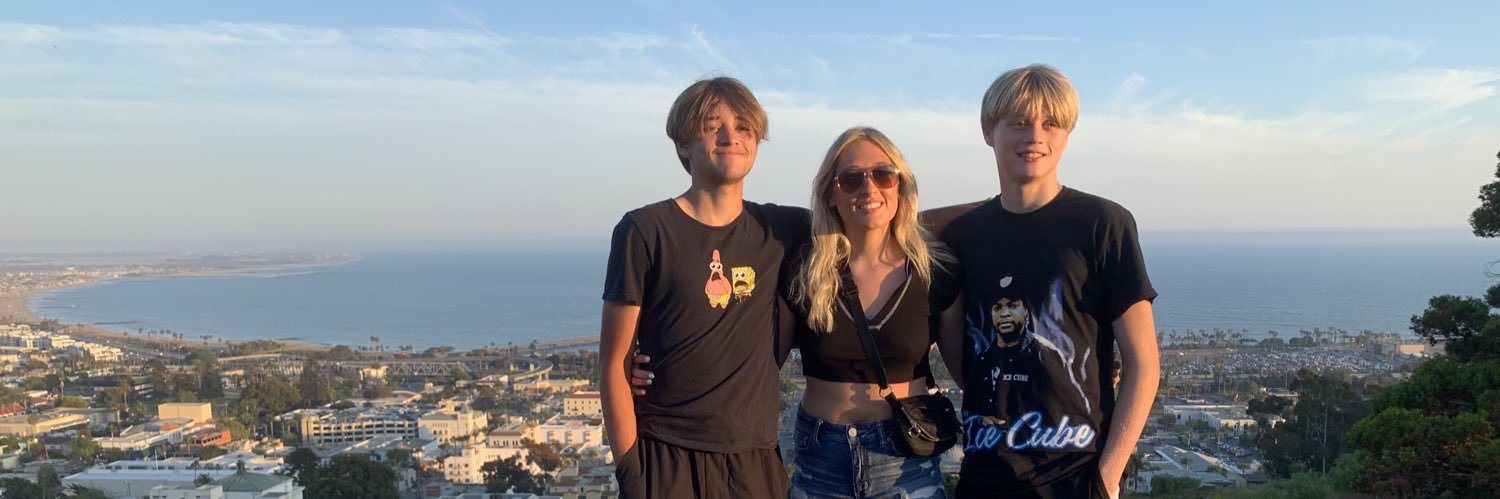 amandabuffalo's profile banner image