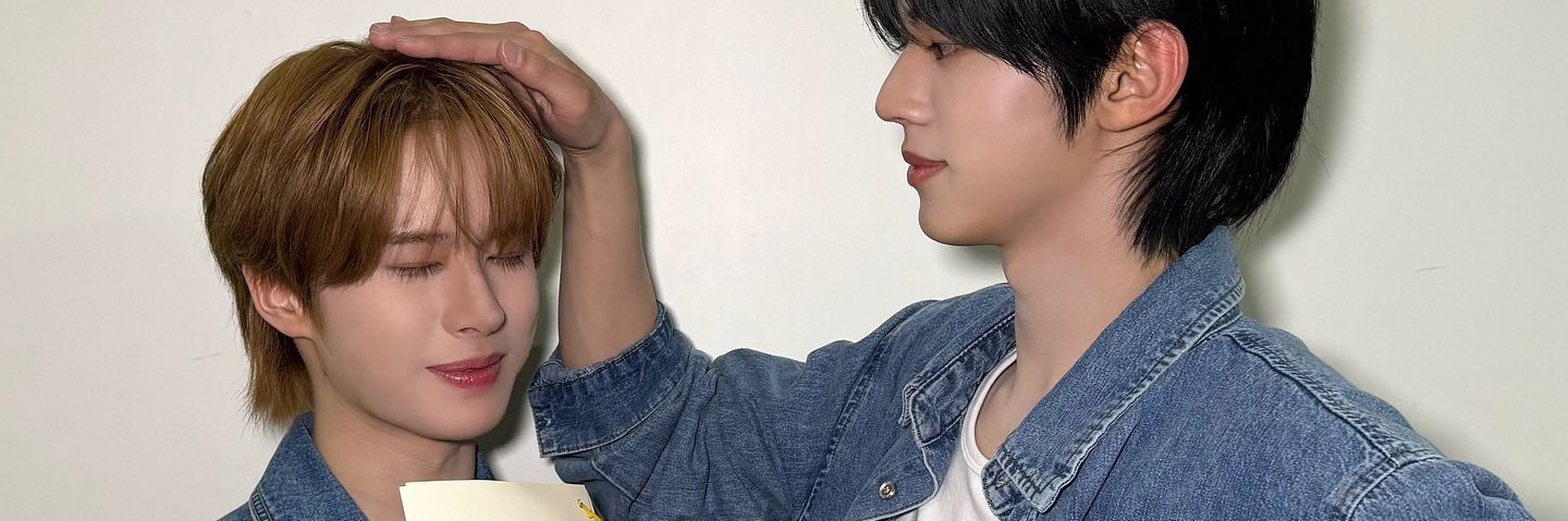 쩨 banner