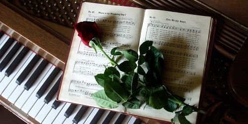 DisneyJazzGirl's profile banner image