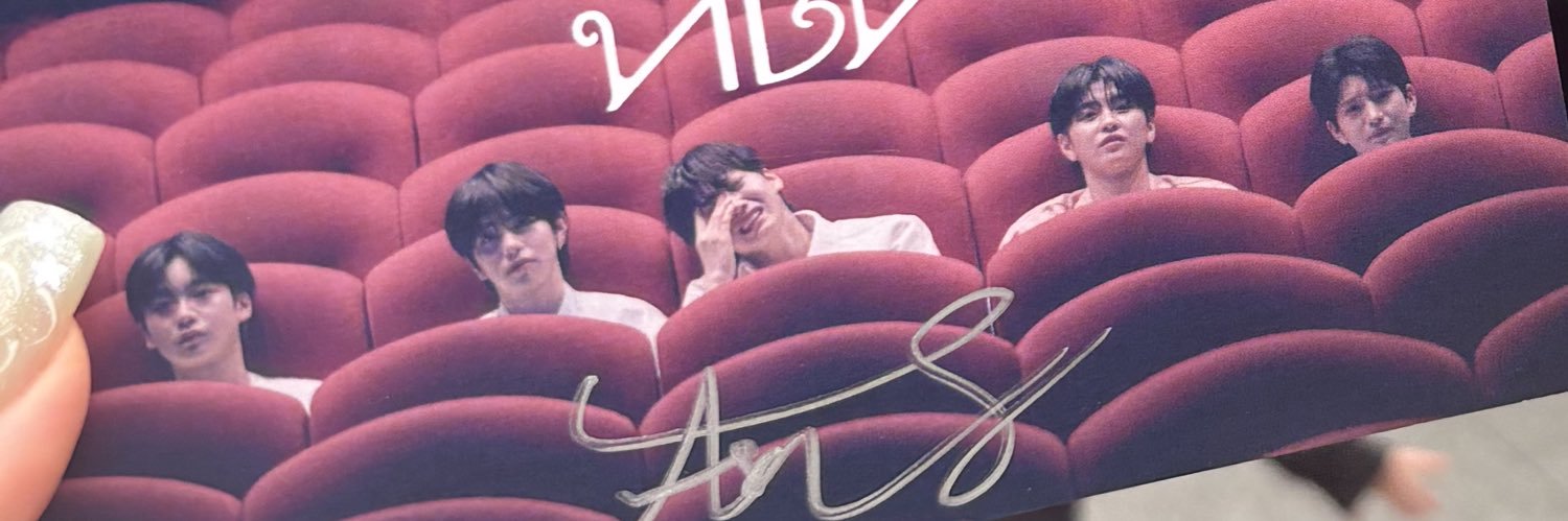 Lippy💫💫 banner