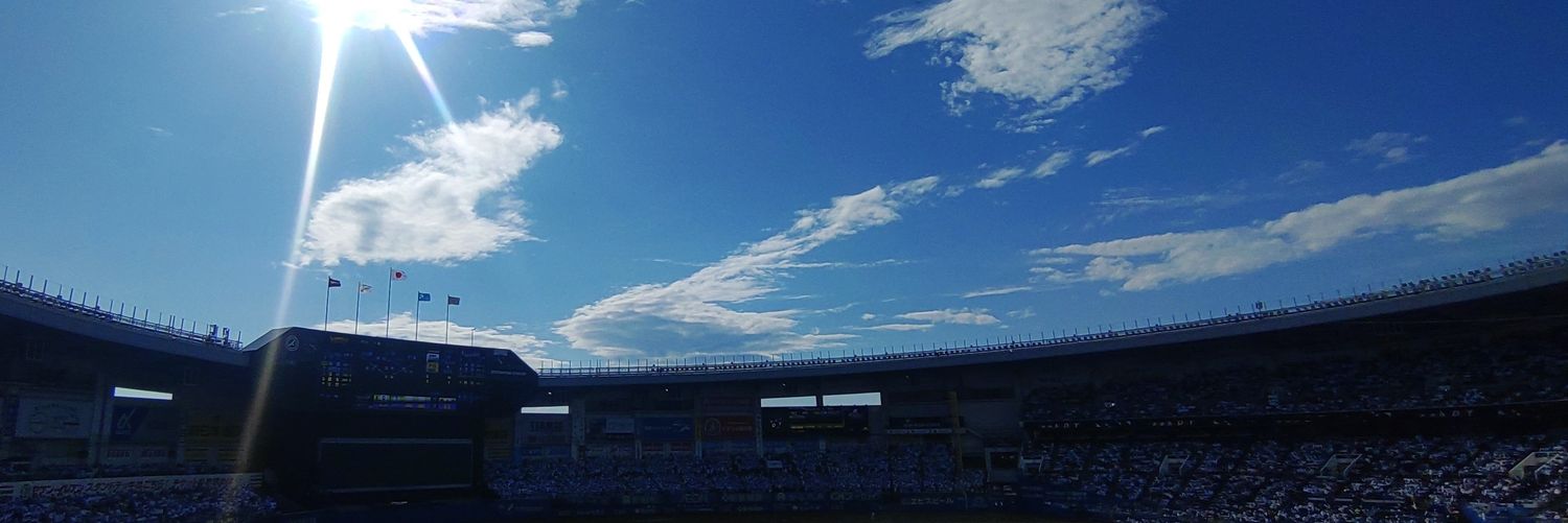 ys1030's profile banner image