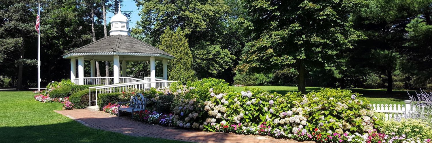 Garden City (NY) banner