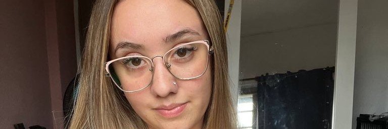 Misrose121's profile banner image