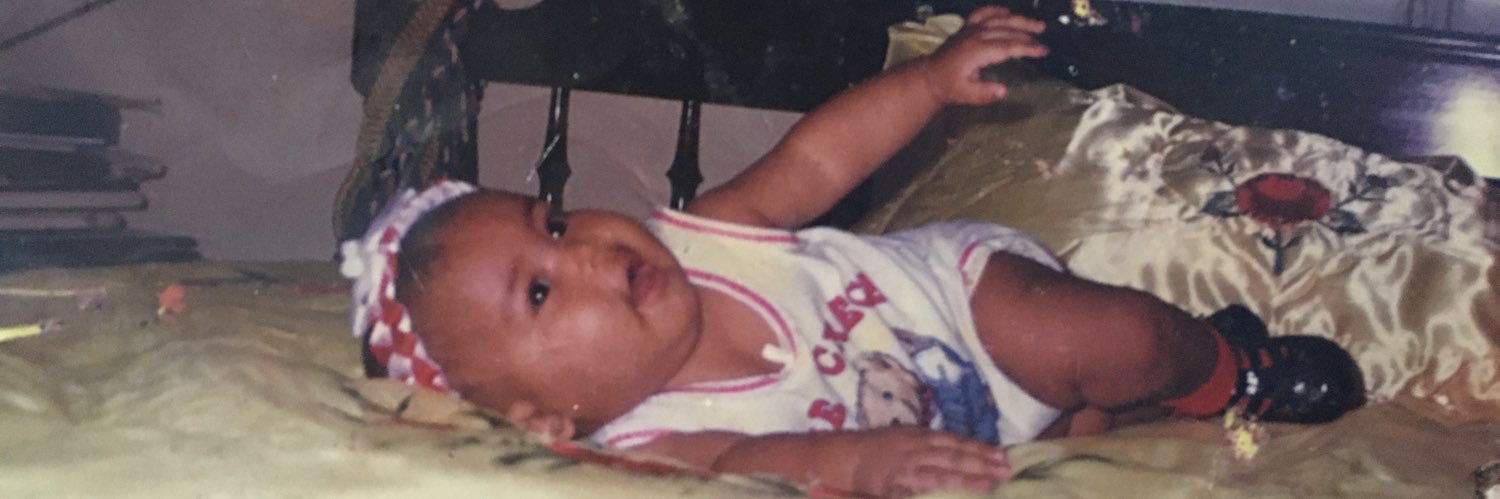 LeslyMatosDY's profile banner image