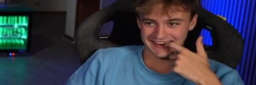 Lu (Lau's version) banner