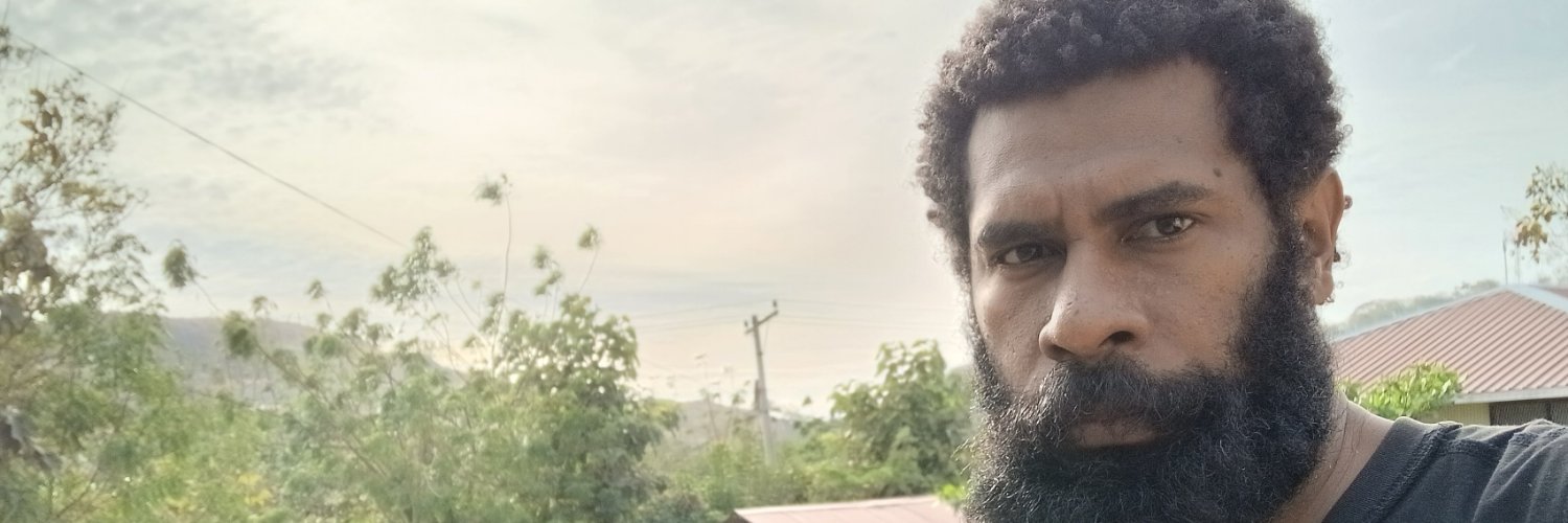 makmop3669's profile banner image