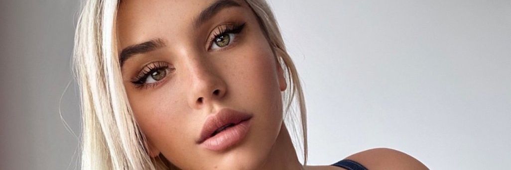 Phyllis Tracy banner