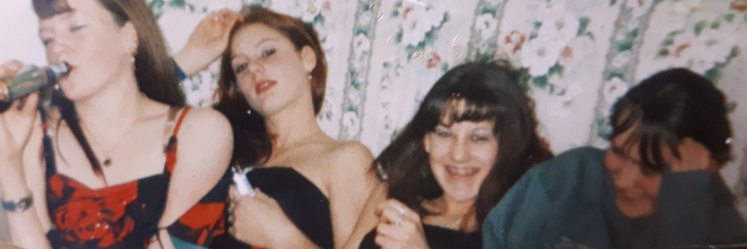 tizzyemma's profile banner image