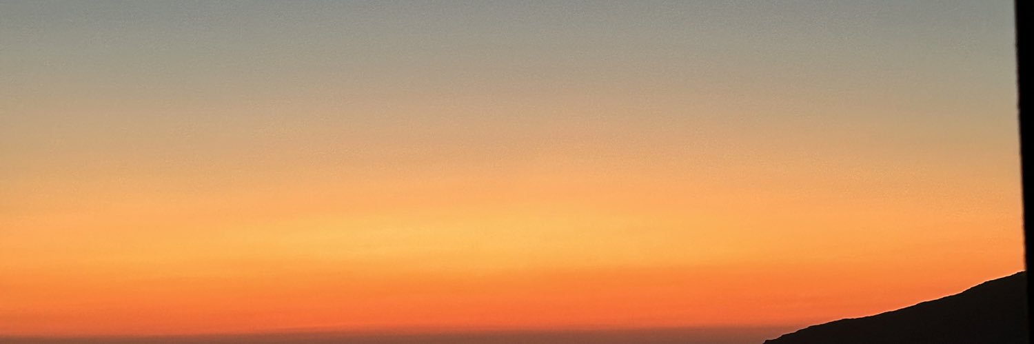 erdemsurmen's profile banner image